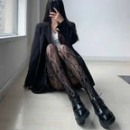 Damen Sexy Schwarz Weiß Lolita Ausgehöhlte Spitze Netzstrümpfe Mit Fuß Japanische Goth Blumen Rattan Heiße Klassische Strumpfhose