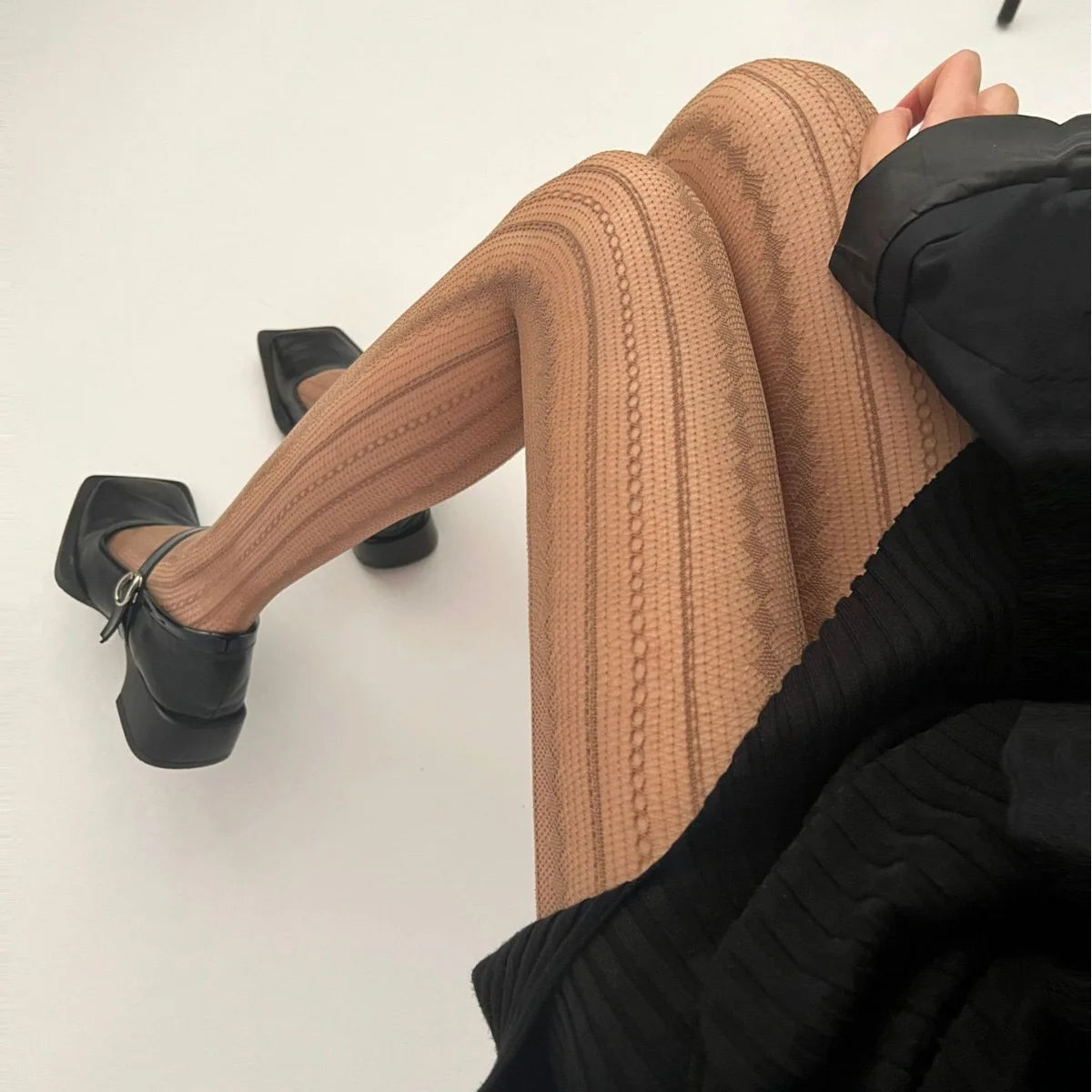 Damen-Kettenstrumpfhose, ausgehöhlt, Schwarz, Sexy, transparent, Jacquard, amerikanischer Retro-Stil, Netz, atmungsaktiv, Spitze, Fischgrät-Strumpfhose