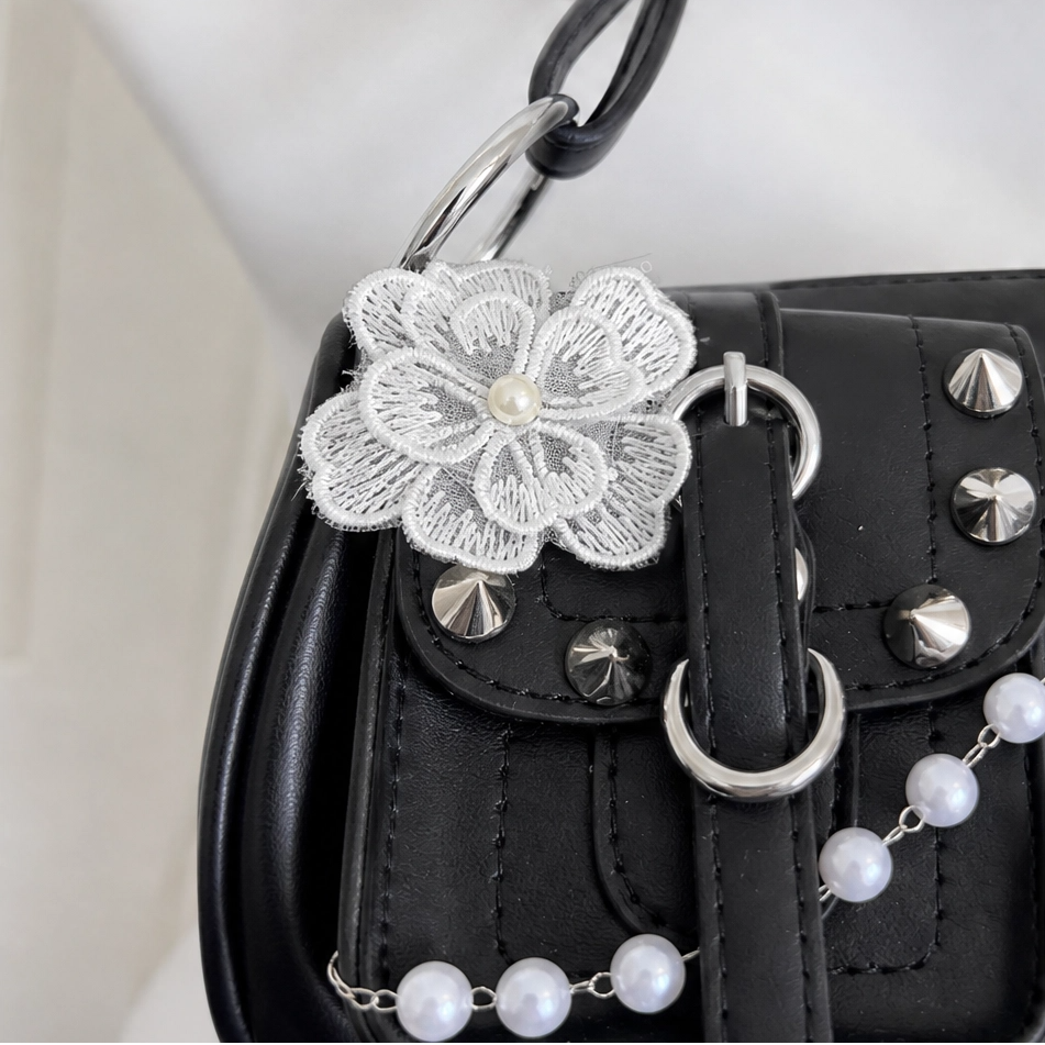 Y2K Pearl Chain Heart Shoulder Bag Handmade Punk Leather Handbag